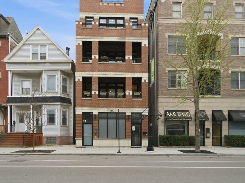 Located in the heart of Lakeview's highly desirable Southport - Beach Condo for sale in Chicago, Illinois on Beachhouse.com
