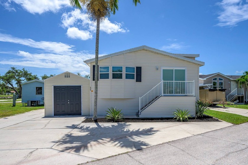 BONUS UPDATE!! This home has withstood both recent hurricanes - Beach Home for sale in Fort Myers Beach, Florida on Beachhouse.com