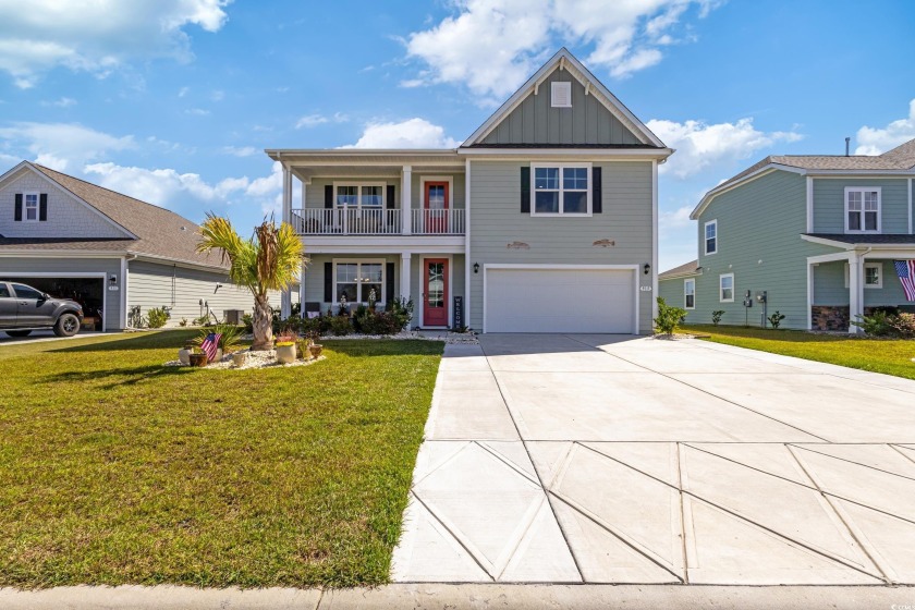 Looking for a home with lots of space and two living areas? - Beach Home for sale in Myrtle Beach, South Carolina on Beachhouse.com