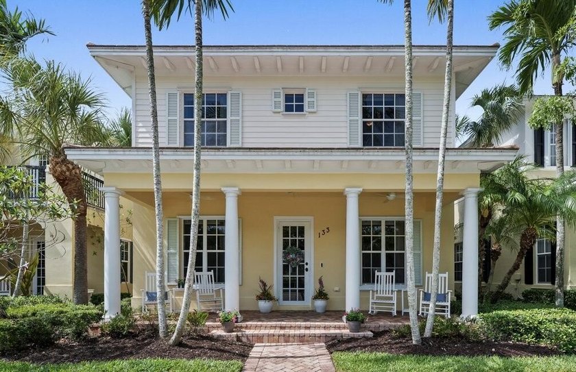 WELCOME to 133 Sugarberry Drive a spacious 4 bed, 4 bath FLORIDA - Beach Home for sale in Jupiter, Florida on Beachhouse.com