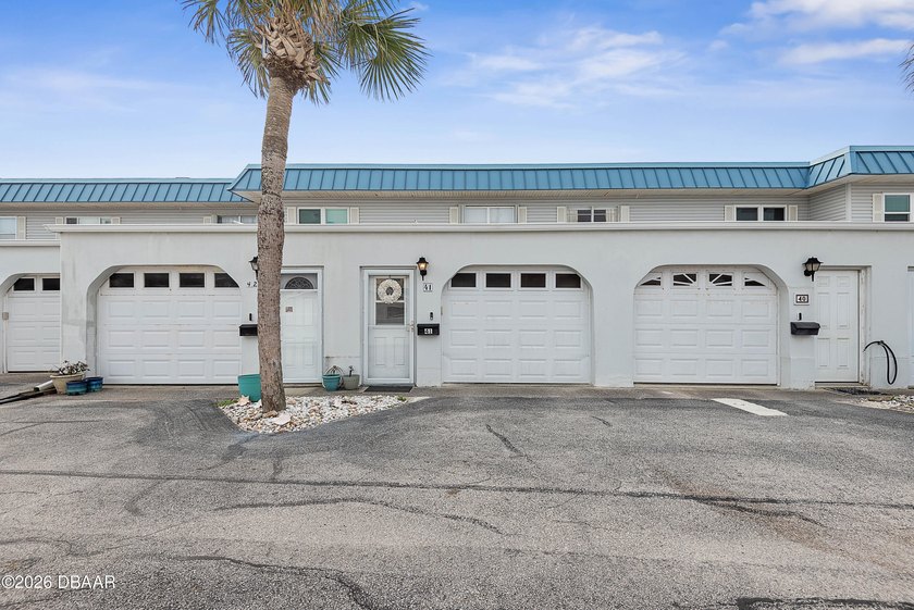 Welcome to Villa Sereno in beautiful Ormond Beach! This - Beach Condo for sale in Ormond Beach, Florida on Beachhouse.com