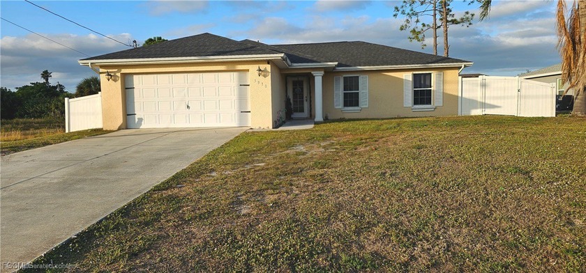 Welcome to this 3-bedroom, 2-bath home located in Lehigh Acres - Beach Home for sale in Lehigh Acres, Florida on Beachhouse.com