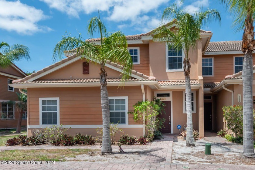 Step into this MASSIVE, beautifully updated and well-maintained - Beach Townhome/Townhouse for sale in Melbourne, Florida on Beachhouse.com