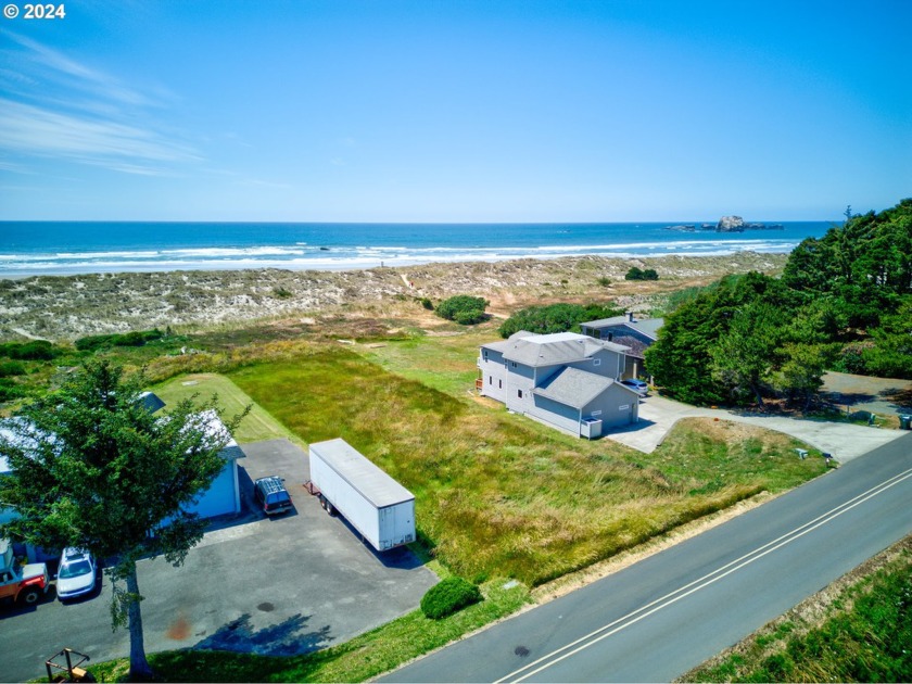 Discover the perfect canvas for your dream home or vacation - Beach Lot for sale in Bandon, Oregon on Beachhouse.com