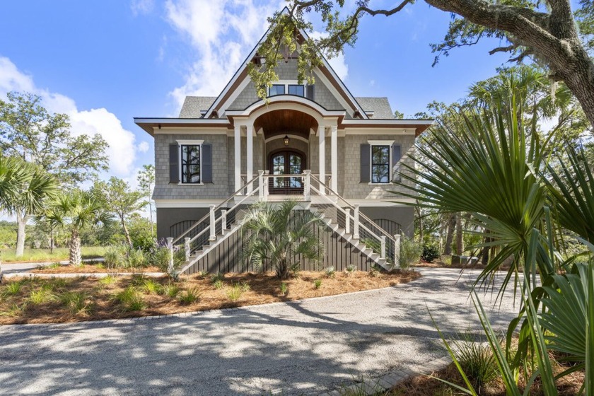 This impeccably designed and crafted home is perfectly - Beach Home for sale in Seabrook Island, South Carolina on Beachhouse.com