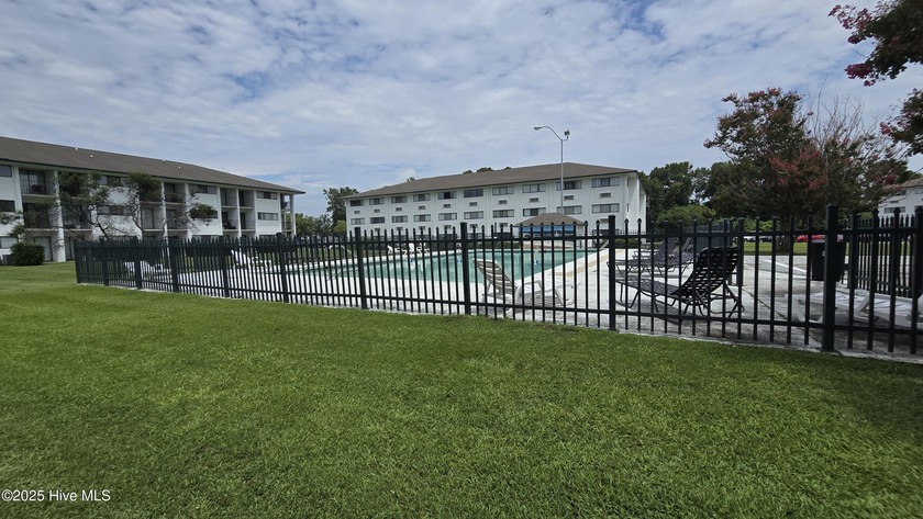 GROW YOUR REAL ESTATE PORTFOLIO!THIS IS A GREAT INVESTMENT - Beach Condo for sale in Wilmington, North Carolina on Beachhouse.com