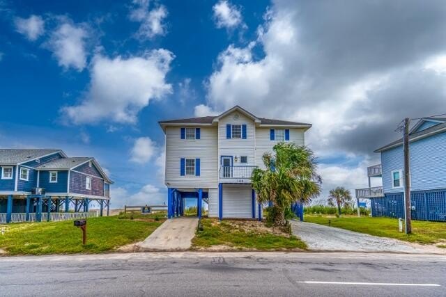 Outstanding views from this fully furnished 2,028 sq. ft. two - Beach Home for sale in Edisto Island, South Carolina on Beachhouse.com