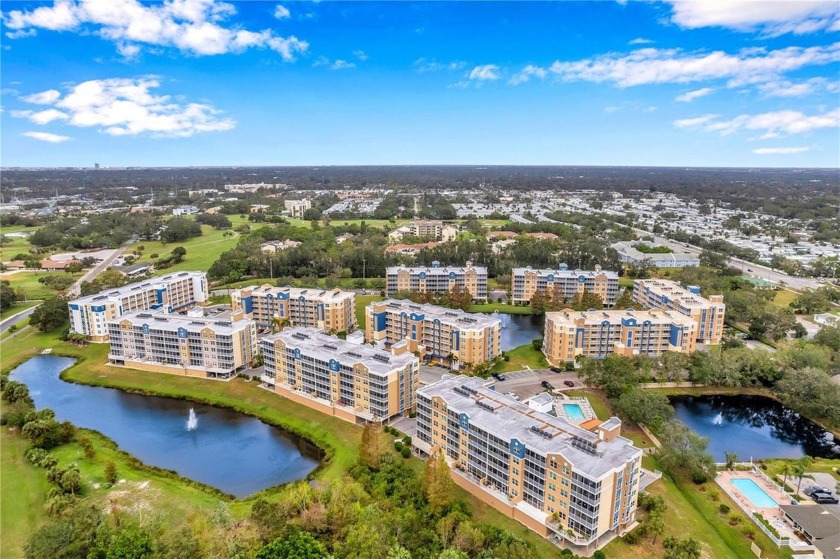 This stunning home is near-perfect and beautiful, boasting - Beach Condo for sale in Largo, Florida on Beachhouse.com