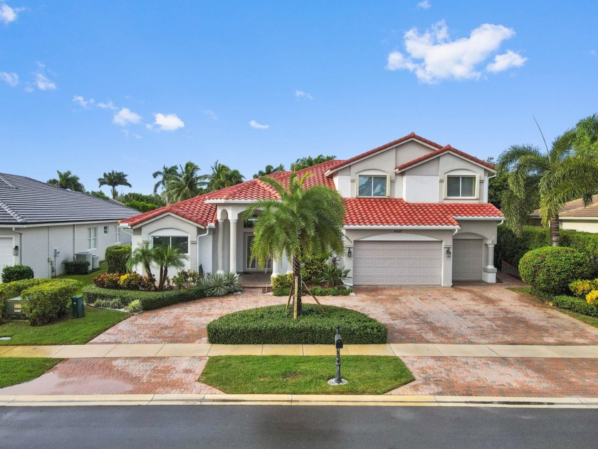 NEW ROOF COMPLETED SEPT 2024 & BEST BACKYARD IN COMMUNITY!!! - Beach Home for sale in Wellington, Florida on Beachhouse.com