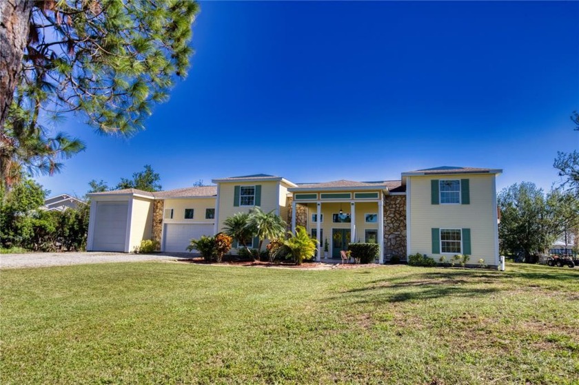 5 Bedrooms, 4 Bathroom, Theater Room, Work Out Room with shower - Beach Home for sale in Venice, Florida on Beachhouse.com