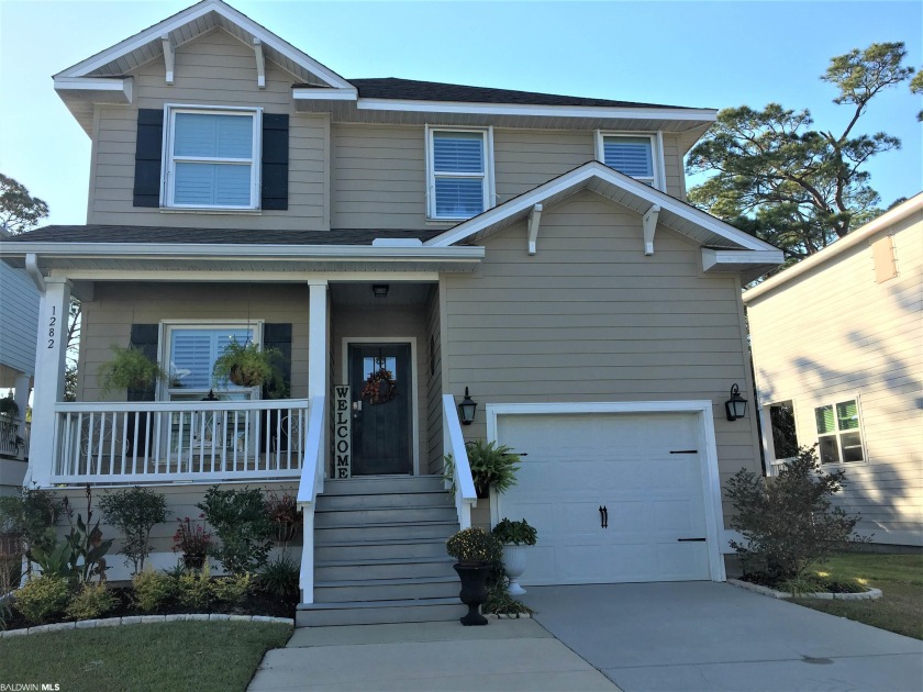 WATERFRONT COMMUNITY.  WATERSIDE RESORT.  Ready to move into - Beach Home for sale in Gulf Shores, Alabama on Beachhouse.com