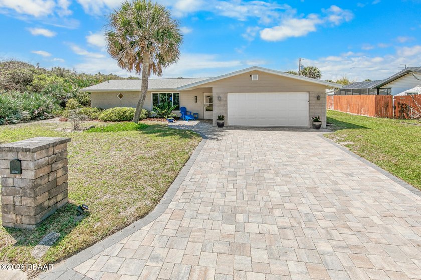 LOCATION, LOCATION, LOCATION!! This well-maintained & immaculate - Beach Home for sale in Ponce Inlet, Florida on Beachhouse.com