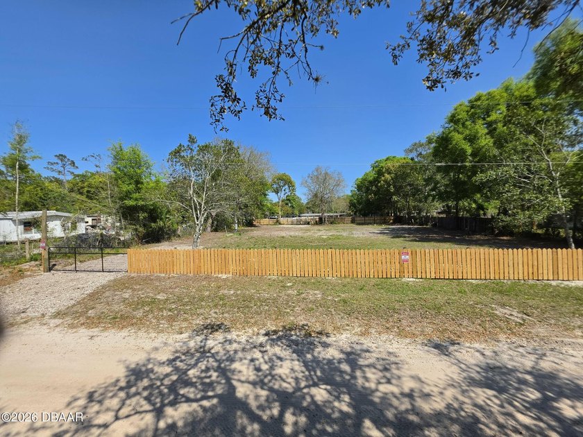 Cleared lot with partial fencing, this vacant residential parcel - Beach Lot for sale in Ormond Beach, Florida on Beachhouse.com