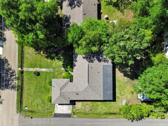 INVESTMENT OPPORTUNITY!  Old Mandeville, Oversized Corner-Lot - Beach Home for sale in Mandeville, Louisiana on Beachhouse.com