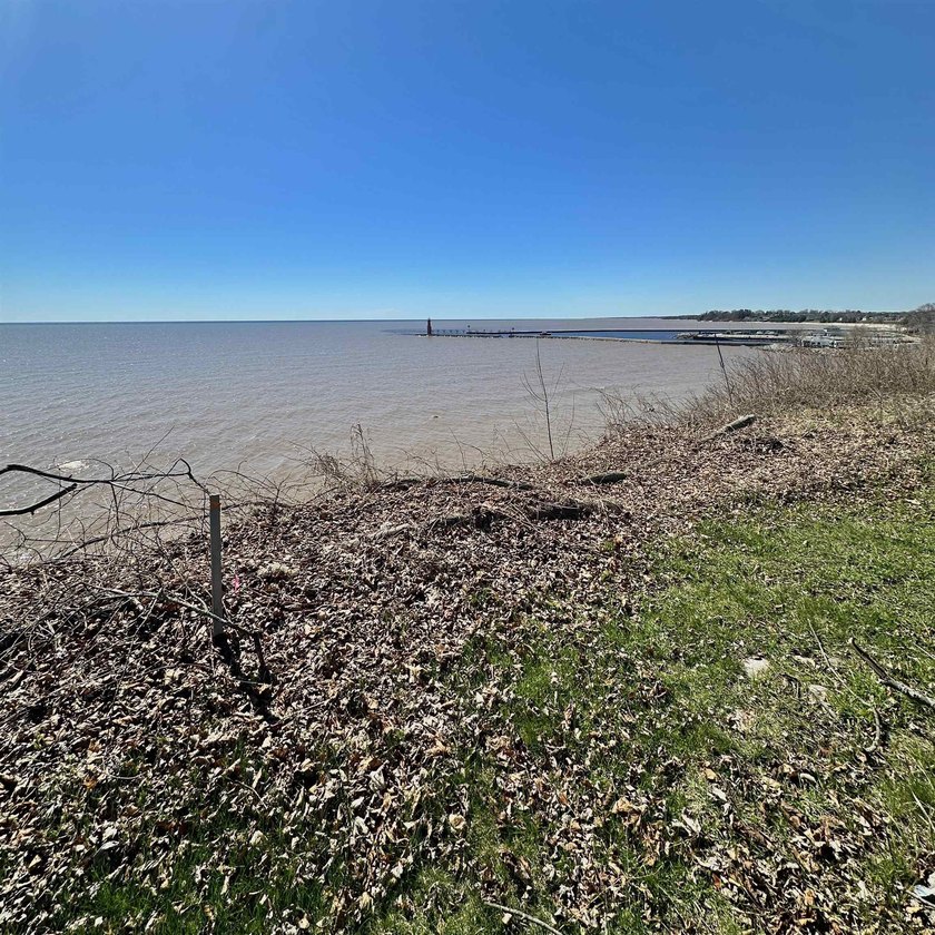 0.4 acres on the stunning shores of Lake Michigan, offering - Beach Lot for sale in Algoma, Wisconsin on Beachhouse.com