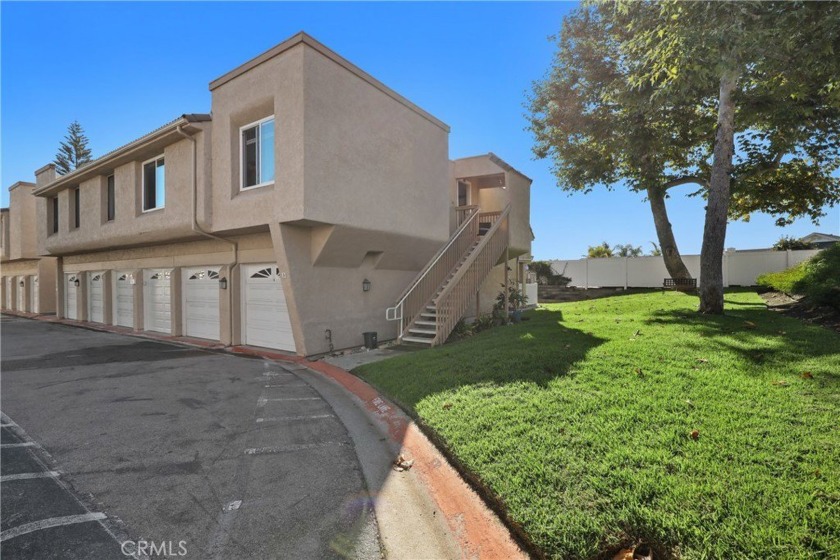 OCEAN VIEW, REMODELED Shorecliff Villas Beauty!! This Turn Key - Beach Condo for sale in San Clemente, California on Beachhouse.com