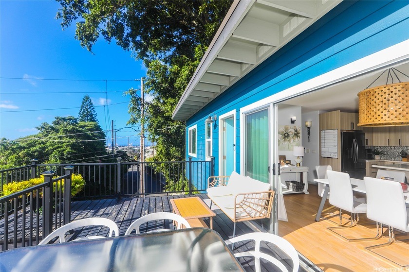 Enjoy the serenity of a private forest in your backyard from the - Beach Home for sale in Honolulu, Hawaii on Beachhouse.com