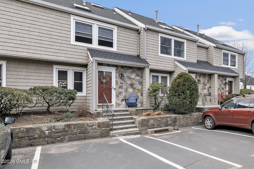 Fully Renovated Coastal View Townhouse with 3 parking spaces - Beach Condo for sale in Greenwich, Connecticut on Beachhouse.com