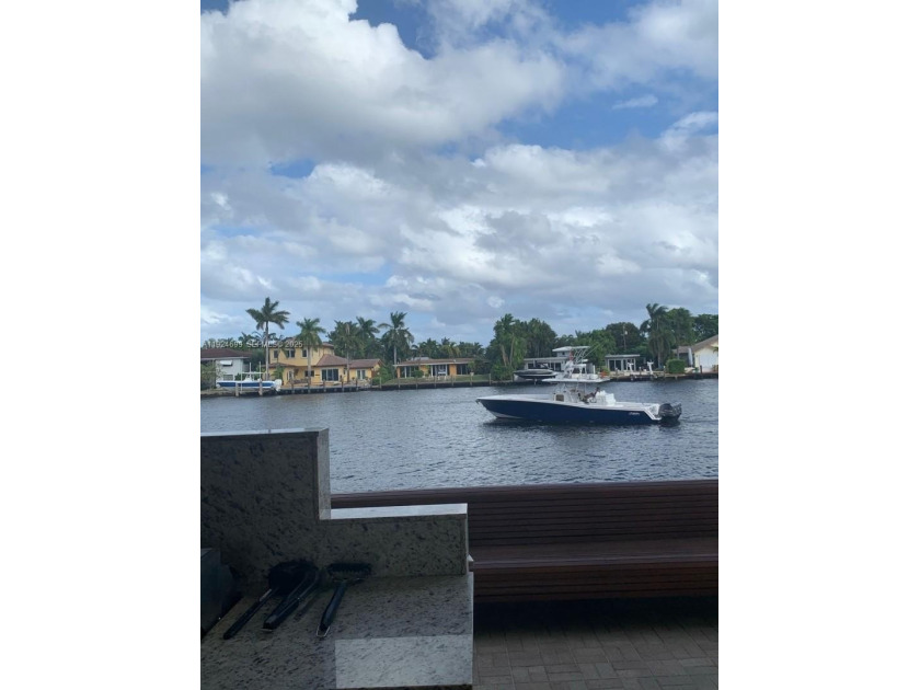 This charming condo in Fort Lauderdale, FL was built in 1978 and - Beach Condo for sale in Fort Lauderdale, Florida on Beachhouse.com