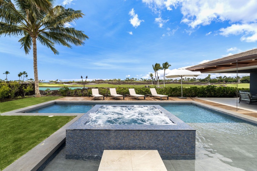 Nestled on the southern end of the legendary Mauna Lani Resort - Beach Home for sale in Kamuela, Hawaii on Beachhouse.com