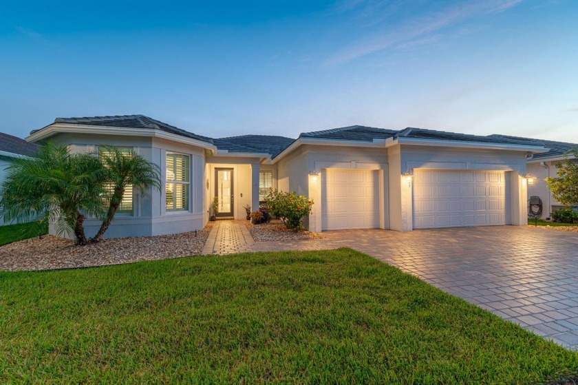 Beautifully upgraded home in Del Webb Tradition, Port St - Beach Home for sale in Port Saint Lucie, Florida on Beachhouse.com