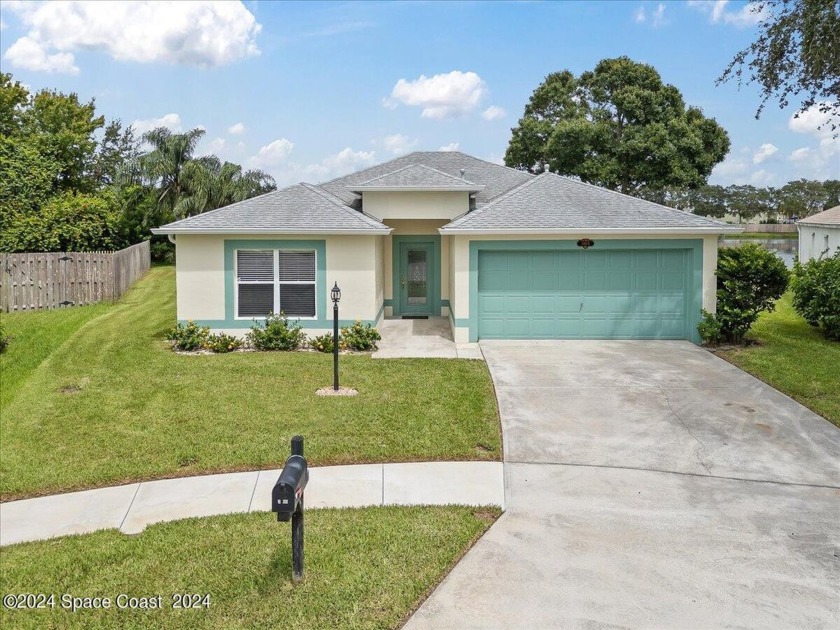 Welcome to 3905 Grand Meadows!   This home has 4 bedrooms and 2 - Beach Home for sale in Melbourne, Florida on Beachhouse.com