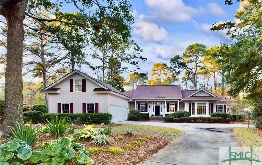 Welcome to 14 Bluff Oak Ret., a stunning coastal ranch home at - Beach Home for sale in Savannah, Georgia on Beachhouse.com