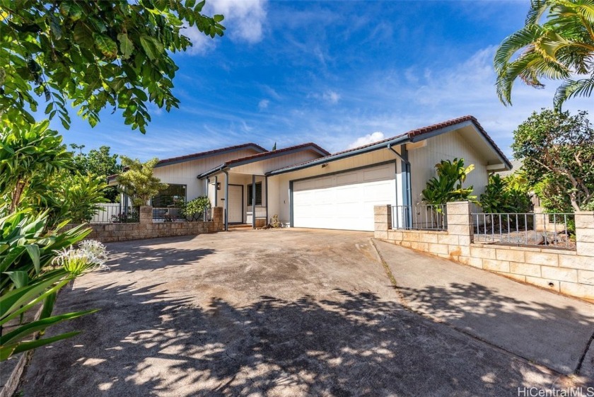 Welcome to this recently updated, single-level residence - Beach Home for sale in Kapolei, Hawaii on Beachhouse.com