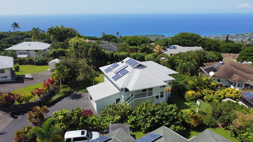 This is more than a house....it's a home! This two story - Beach Home for sale in Kailua Kona, Hawaii on Beachhouse.com
