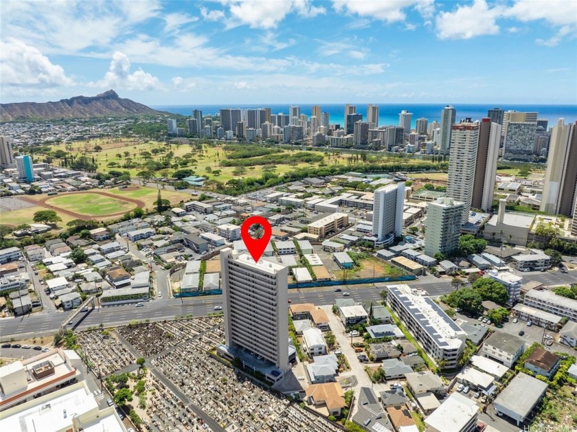 Tastefully upgraded 2-bedroom, 1 bathroom apartment, features - Beach Condo for sale in Honolulu, Hawaii on Beachhouse.com