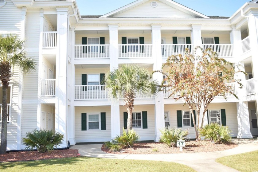 This 2 bedroom 2 bath condo is an end unit with a screened in - Beach Condo for sale in Longs, South Carolina on Beachhouse.com