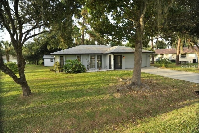 3 BEDROOM 2 BATH. 1  ALL NEW FRONT WINDOWS AND DOOR, NEW - Beach Home for sale in Venice, Florida on Beachhouse.com