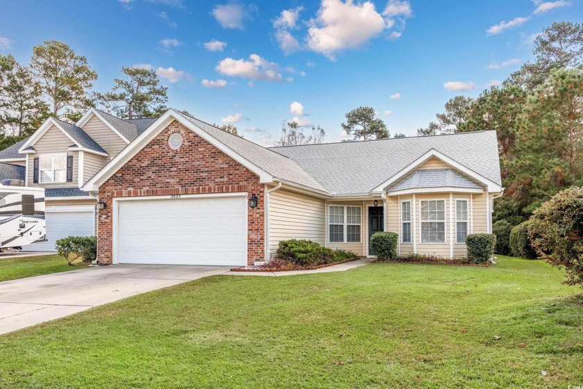 WELL MAINTAINED RANCH HOME BACKING UP TO A SERENE WATER FEATURE - Beach Home for sale in Myrtle Beach, South Carolina on Beachhouse.com