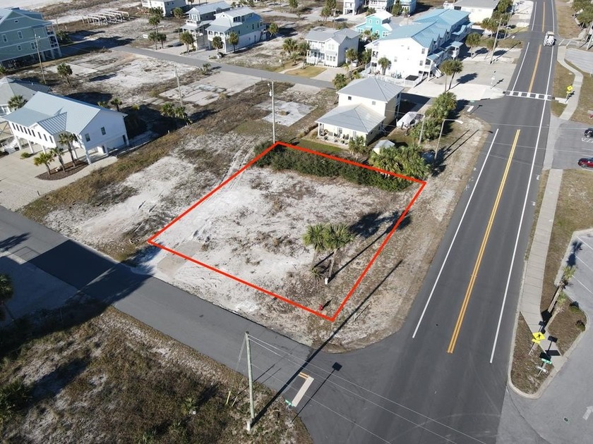 RARE BEACHSIDE OPPORTUNITY IN MEXICO BEACH! A full-size corner - Beach Lot for sale in Mexico Beach, Florida on Beachhouse.com