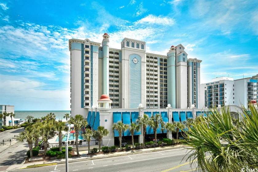 Beautiful, updated, direct oceanfront efficiency in the Compass - Beach Condo for sale in Myrtle Beach, South Carolina on Beachhouse.com