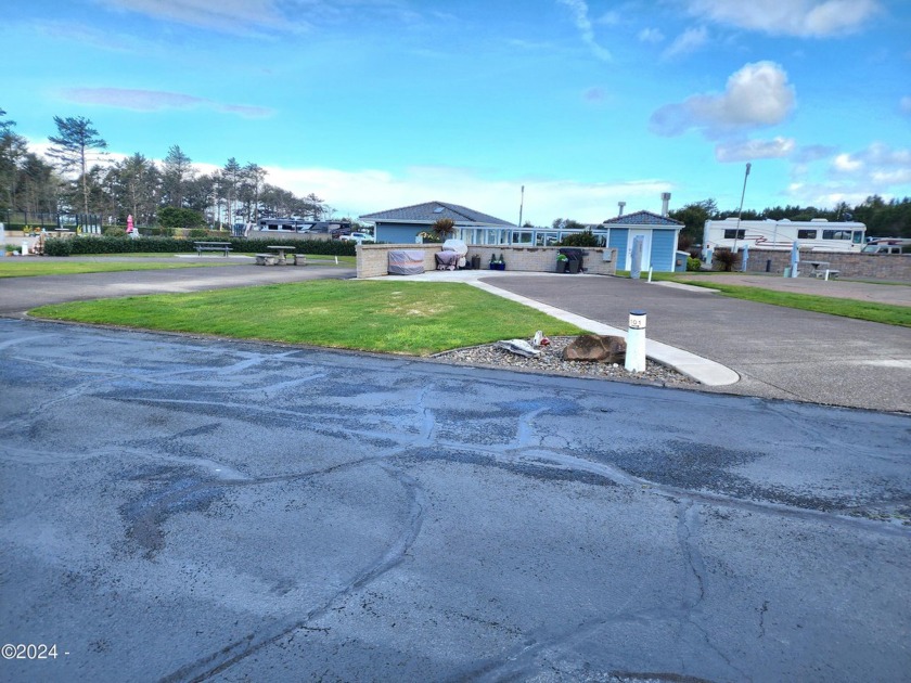 Make a home away from home at this beautiful RV resort. This is - Beach Lot for sale in Newport, Oregon on Beachhouse.com