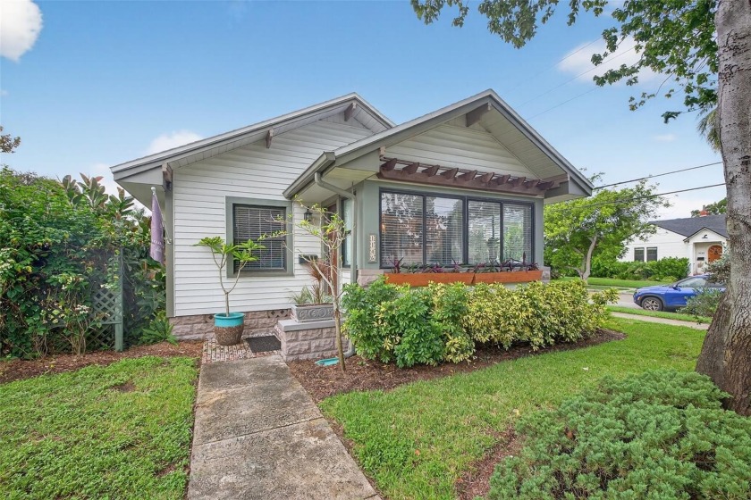 Under contract-accepting backup offers. Your heart will soar - Beach Home for sale in St. Petersburg, Florida on Beachhouse.com