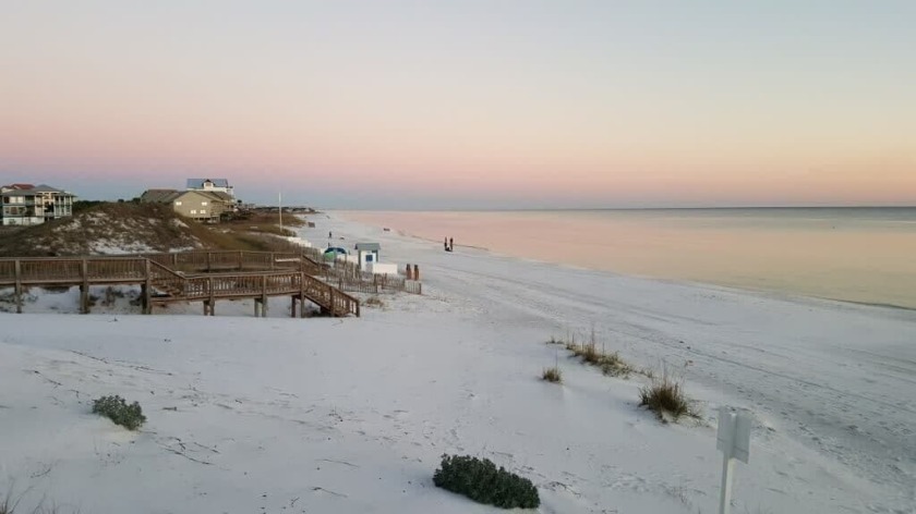 JUST RELAX & ENJOY A AFFORDABLE VACATION FREE WIFI 2 OR 4 - Beach Vacation Rentals in Santa Rosa Beach, Florida on Beachhouse.com
