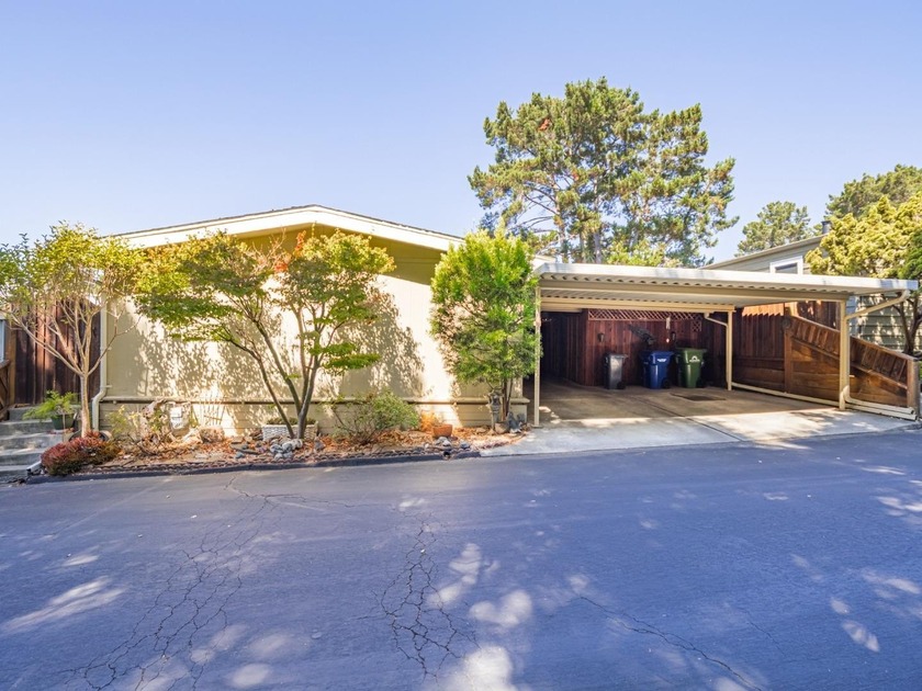 Welcome to this charming home in the beautiful city of Capitola - Beach Home for sale in Capitola, California on Beachhouse.com