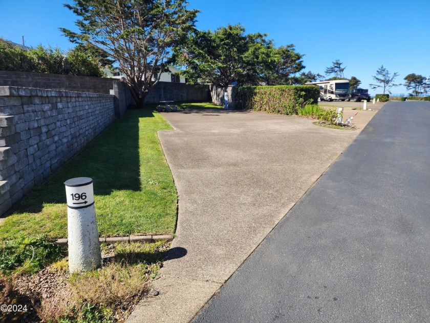 Enjoy RVing on the Oregon Coast in this beautiful ocean front - Beach Lot for sale in Newport, Oregon on Beachhouse.com