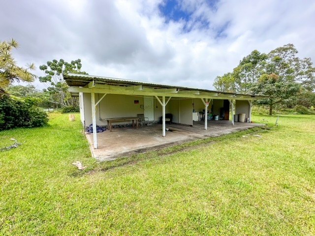 LOCATION!!!! Close to the entrance of Eden Roc Estates, this - Beach Lot for sale in Mountain View, Hawaii on Beachhouse.com