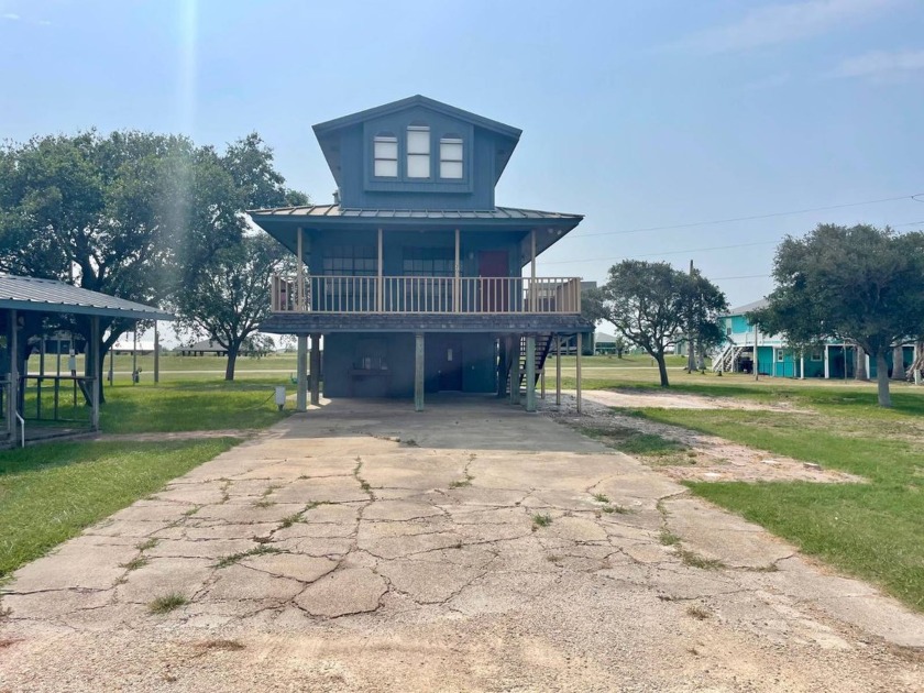 As Is - this charming 2-story home in sought-after Port Alto! - Beach Home for sale in Port Lavaca, Texas on Beachhouse.com