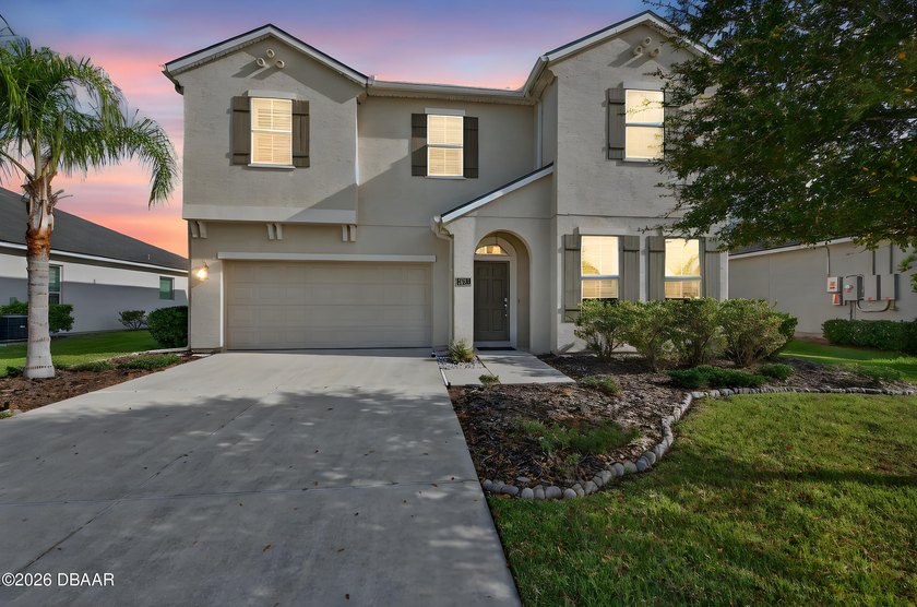 AN AMAZING DEAL!! LIKE NEW 2017 HOME IN AREAS TOP SCHOOL - Beach Home for sale in Port Orange, Florida on Beachhouse.com