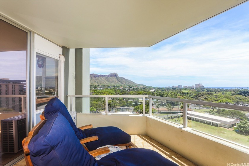 Welcome home to Diamond Head Vista! This rarely available and - Beach Condo for sale in Honolulu, Hawaii on Beachhouse.com