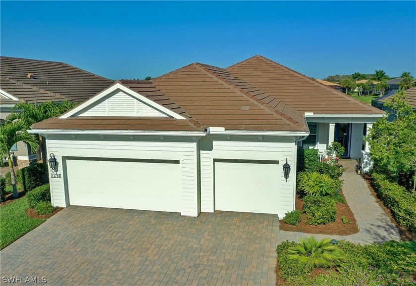 AMAZING VALUE FOR THIS EXQUISITE NEWER POOL HOME WITH MANY - Beach Home for sale in Fort Myers, Florida on Beachhouse.com