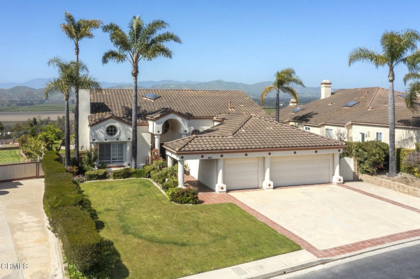 Welcome to this highly desirable Country Club Terrace gem! This - Beach Home for sale in Camarillo, California on Beachhouse.com