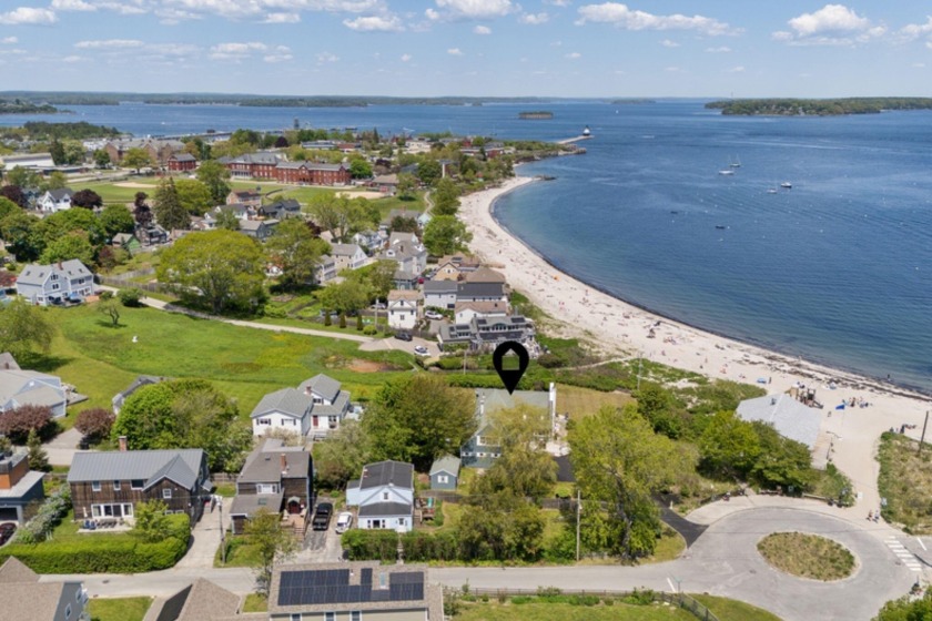 Willard Beachfront Estate with Panoramic Ocean Views.    Welcome - Beach Home for sale in South Portland, Maine on Beachhouse.com