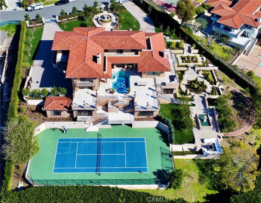 Large Mansion home on largest lot for sale in ultra exclusive - Beach Home for sale in Palos Verdes Estates, California on Beachhouse.com