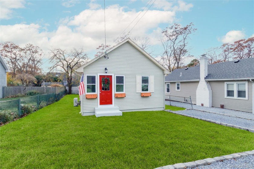 Step inside this beautifully renovated 2 bedroom, 1 bath home in - Beach Home for sale in Rocky Point, New York on Beachhouse.com