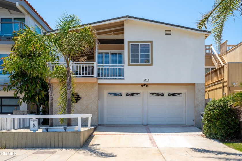 Discover your dream beach home with breathtaking ocean views in - Beach Home for sale in Oxnard, California on Beachhouse.com